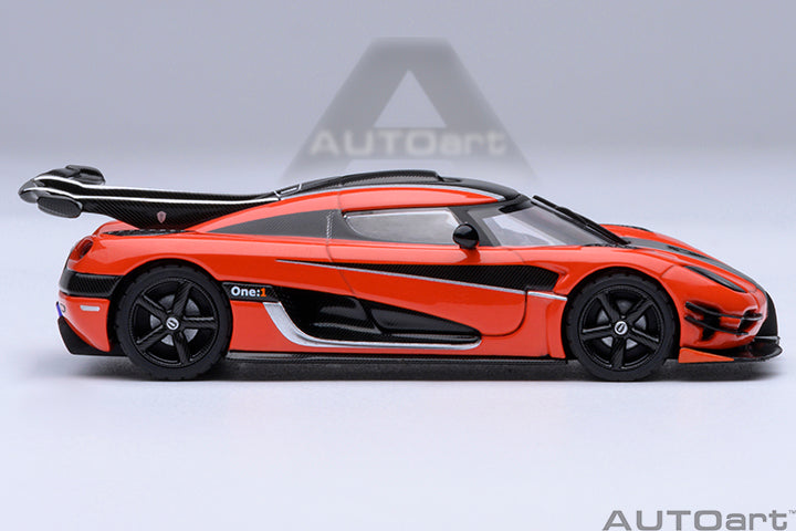 Koenigsegg One:1 Lava Orange with Carbon Fibre Silver Stripes