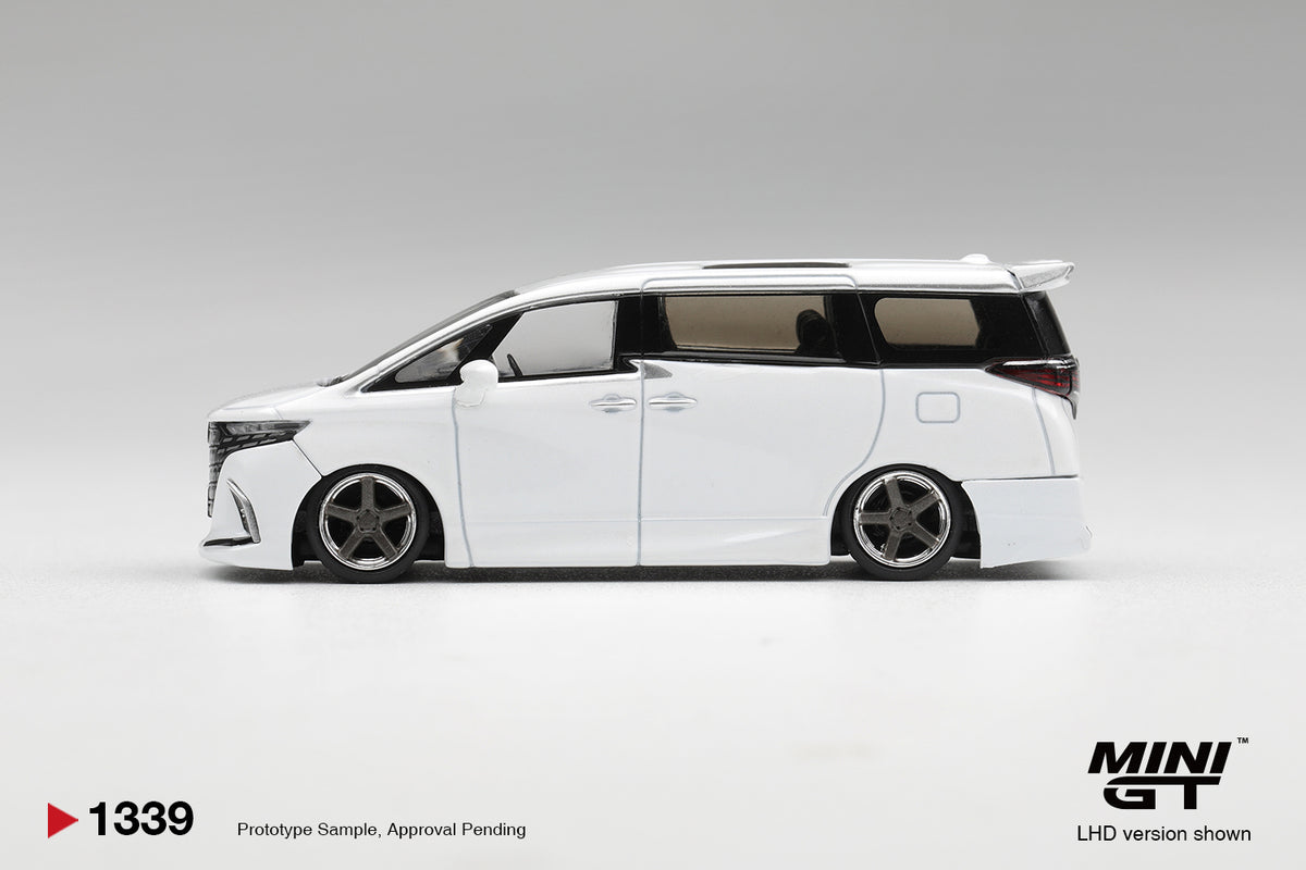 Toyota Alphard 40 Kuhl White