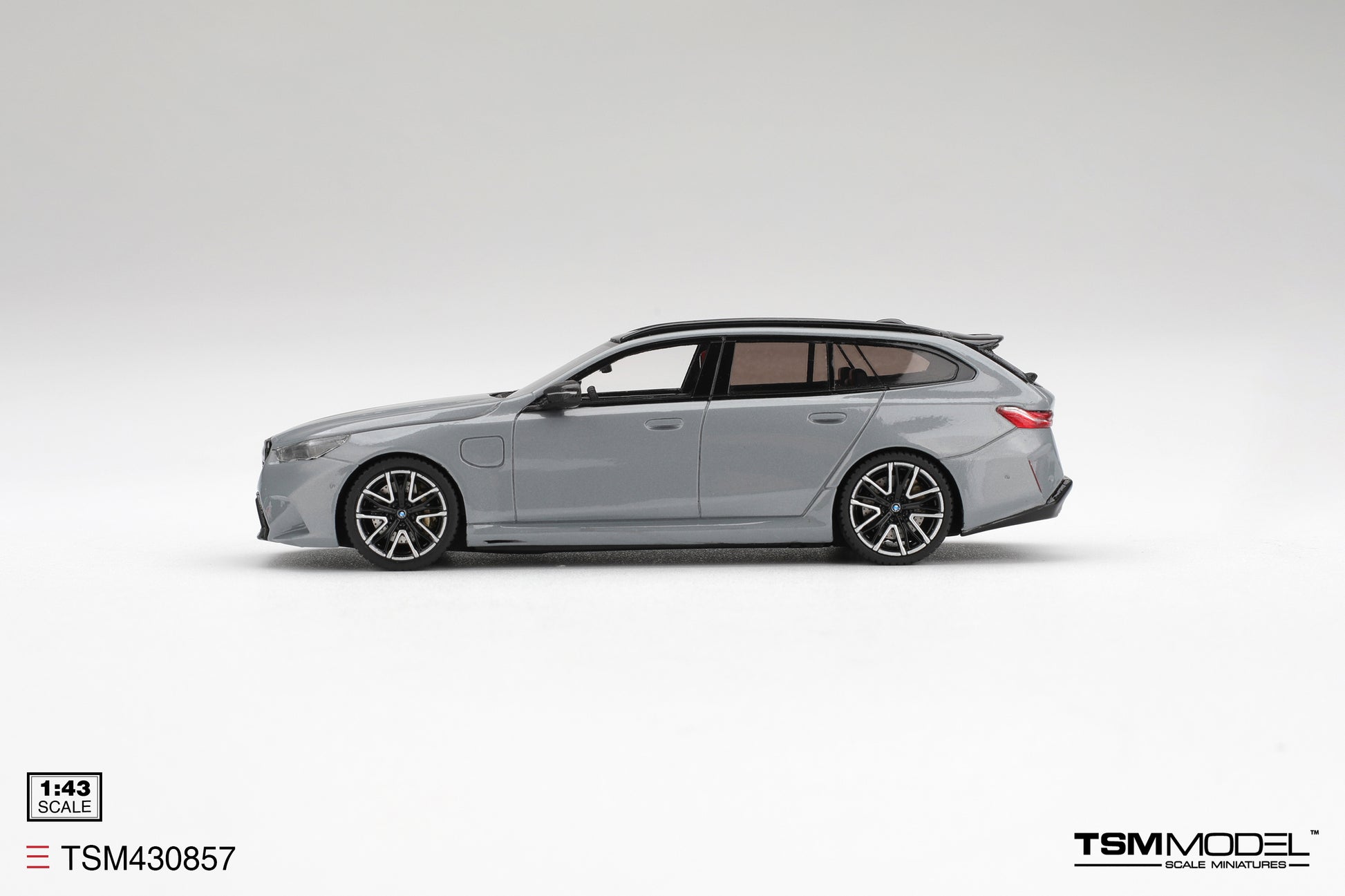 BMW M5 G99 Brooklyn Grey Metallic