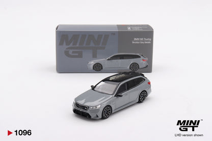 BMW M5 Touring G99 Brooklyn Grey Metallic