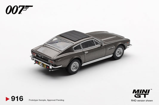 Aston Martin V8 Vantage The Living Daylights Weapons Off