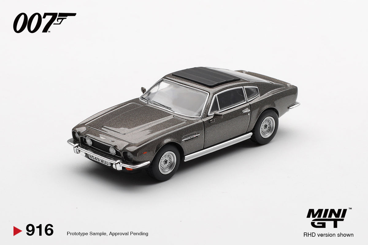 Aston Martin V8 Vantage The Living Daylights Weapons Off