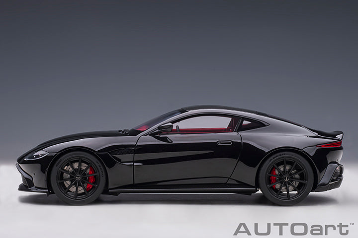 Aston Martin Vantage