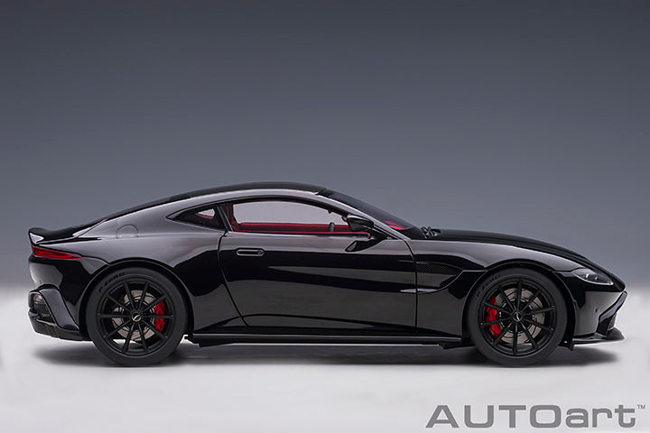 Aston Martin Vantage