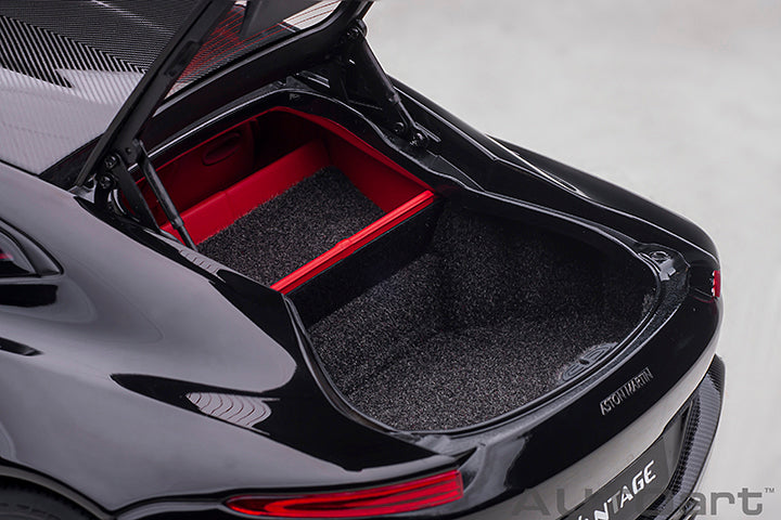 Aston Martin Vantage