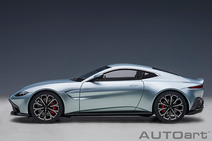 Aston Martin Vantage