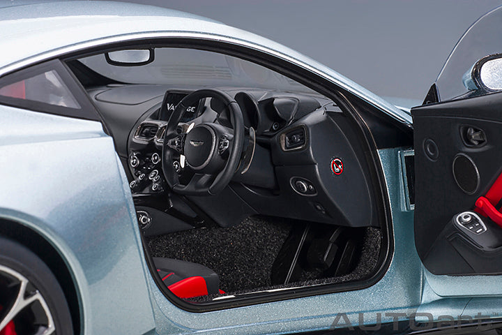 Aston Martin Vantage