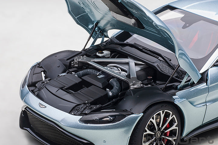 Aston Martin Vantage