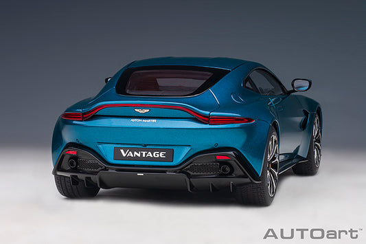 Aston Martin Vantage Ming Blue