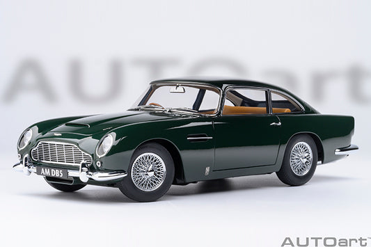 Aston Martin DB5 1964 British Racing Green