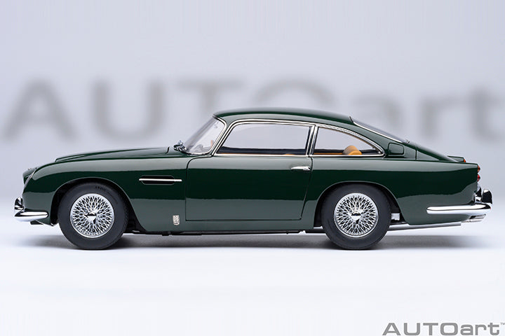 Aston Martin DB5 1964 British Racing Green