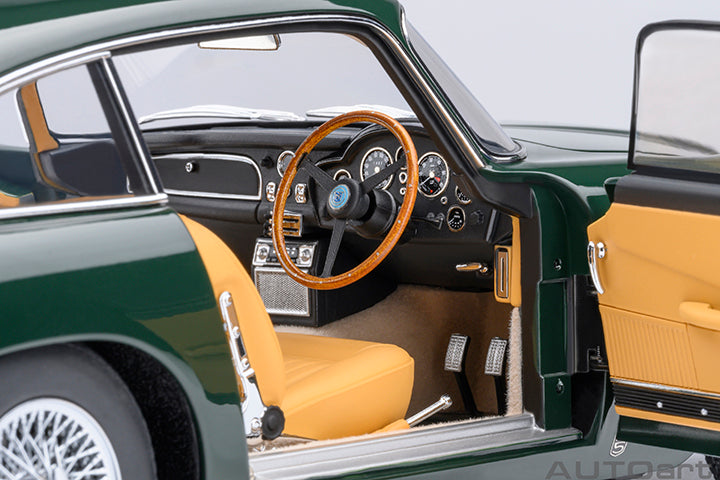 Aston Martin DB5 1964 British Racing Green