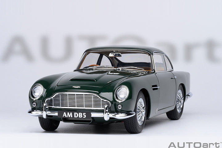 Aston Martin DB5 1964 British Racing Green