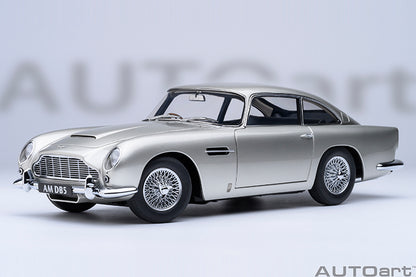 Aston Martin DB5 1964 Silver
