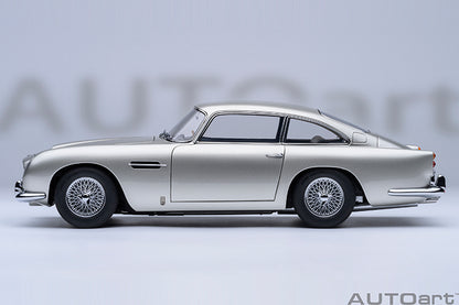 Aston Martin DB5 1964 Silver