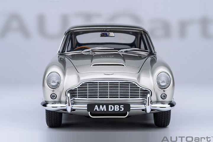 Aston Martin DB5 1964 Silver