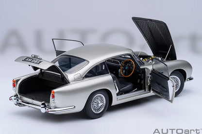 Aston Martin DB5 1964 Silver