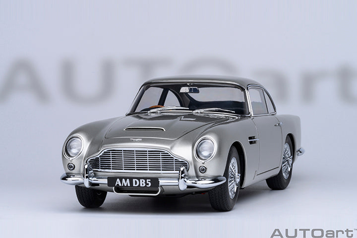 Aston Martin DB5 1964 Silver
