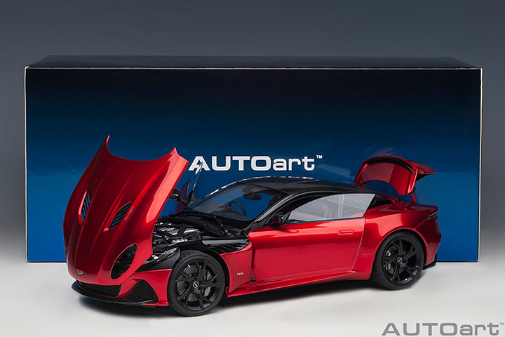 Aston Martin DBS Superleggera