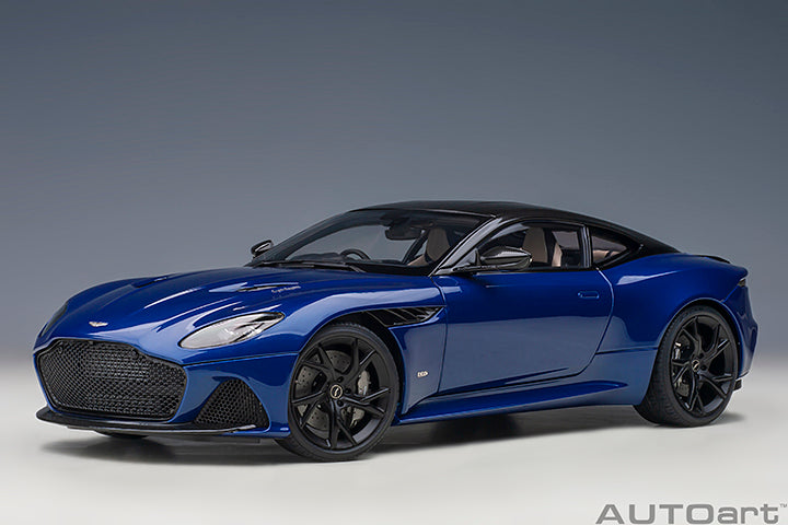 Aston Martin DBS Superleggera