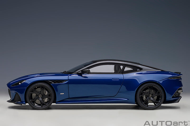 Aston Martin DBS Superleggera