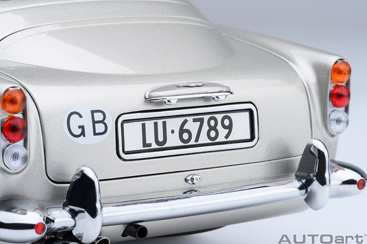 Aston Martin DB5 'Goldfinger' Silver