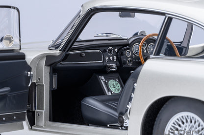 Aston Martin DB5 'Goldfinger' Silver