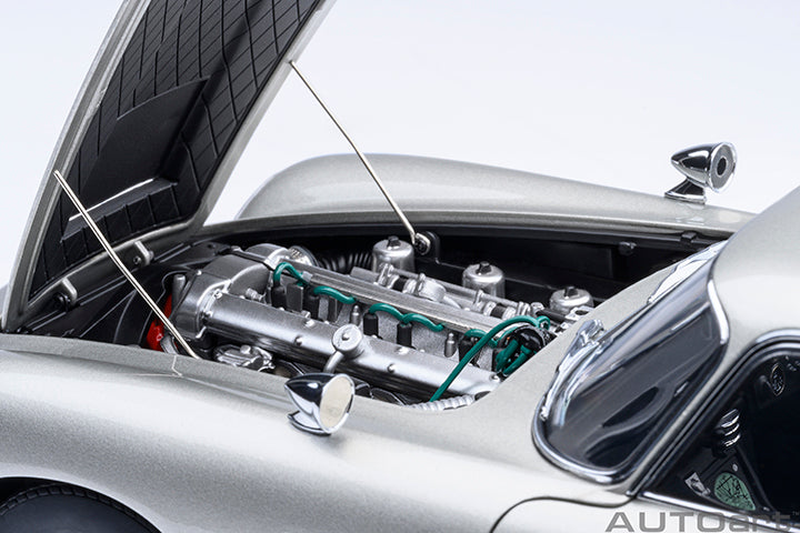 Aston Martin DB5 'Goldfinger' Silver