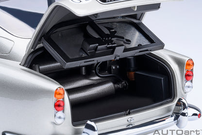 Aston Martin DB5 'Goldfinger' Silver