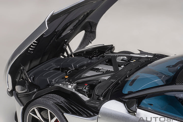 Aston Martin DBS Superleggera Lightning Silver