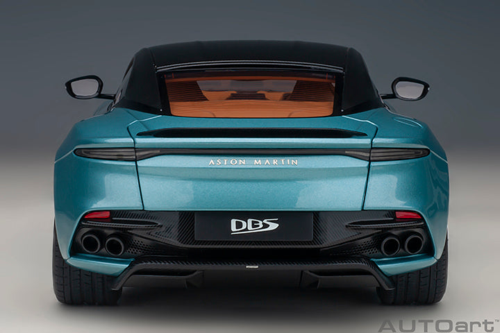 Aston Martin DBS Superleggera