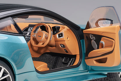 Aston Martin DBS Superleggera