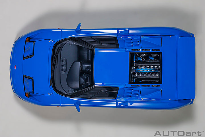 Bugatti EB 110 SS French Racing Blue