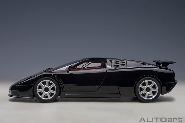 Bugatti EB110 SS Nero Vernice