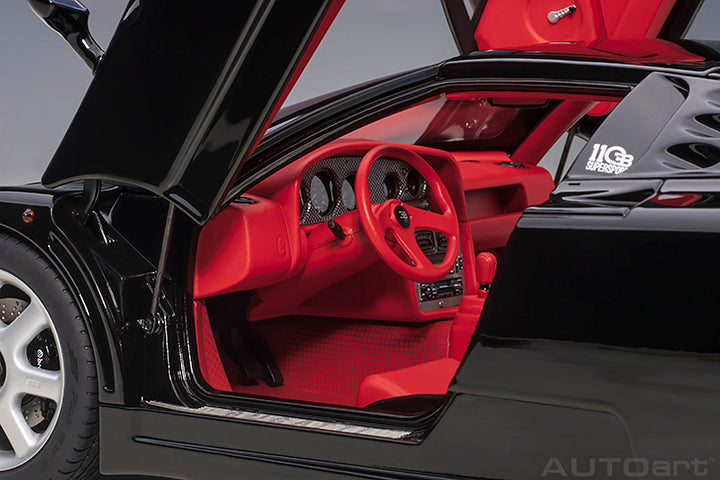 Bugatti EB110 SS Nero Vernice