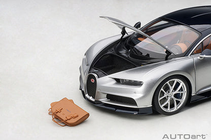 Bugatti Chiron 2017 Argent Silver Atlantic Blue