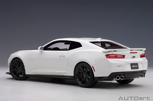 Chevrolet Camaro ZL1 Summit White