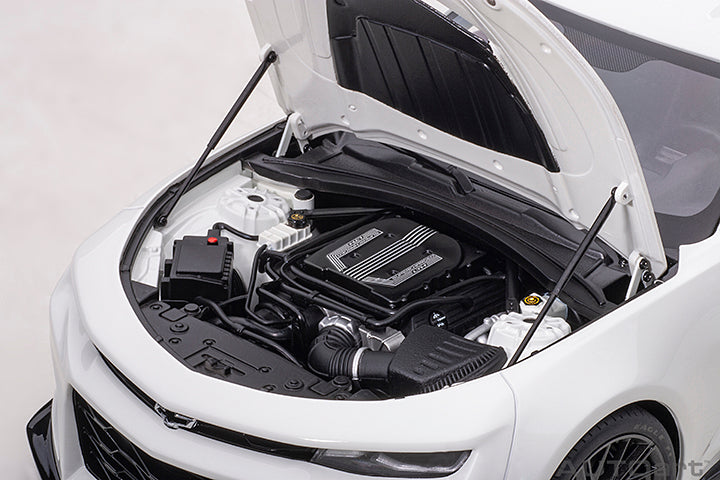 Chevrolet Camaro ZL1 Summit White