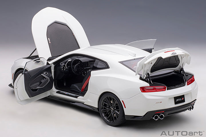 Chevrolet Camaro ZL1 Summit White