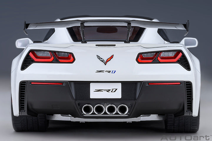 Chevrolet Corvette C7 ZR1 Arctic White