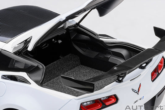 Chevrolet Corvette C7 ZR1 Arctic White