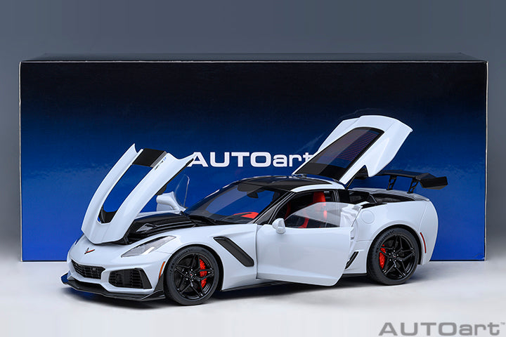 Chevrolet Corvette ZR1 Ceramic Matrix Grey Metallic
