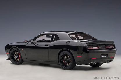 Dodge Challenger 392 Hemi Scat Pack Shaker Pitch Black