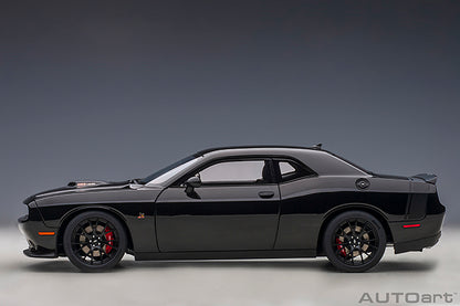 Dodge Challenger 392 Hemi Scat Pack Shaker Pitch Black