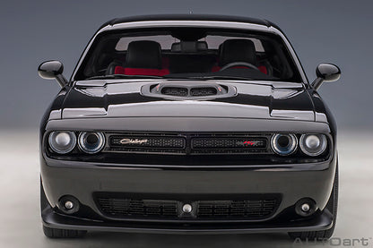 Dodge Challenger 392 Hemi Scat Pack Shaker Pitch Black