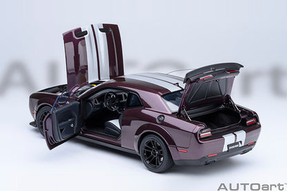 Dodge Challenger SRT Jailbreak