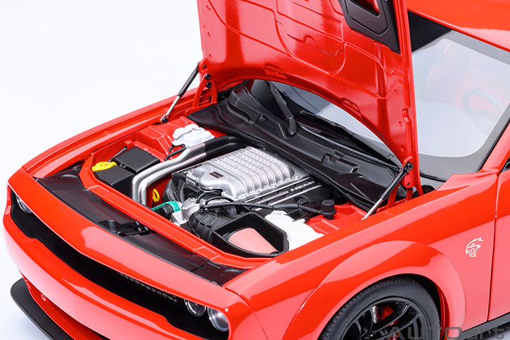 Dodge Challenger SRT Jailbreak