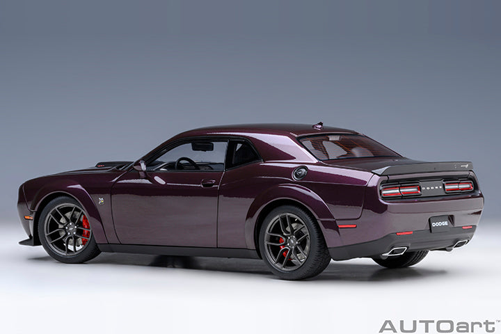 Dodge Challenger R/T Scat Pack Widebody Hellraisin