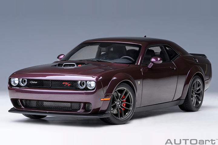 Dodge Challenger R/T Scat Pack Widebody Hellraisin