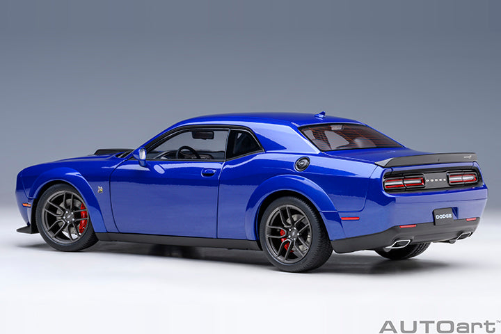 Dodge Challenger R/T Scat Pack Widebody